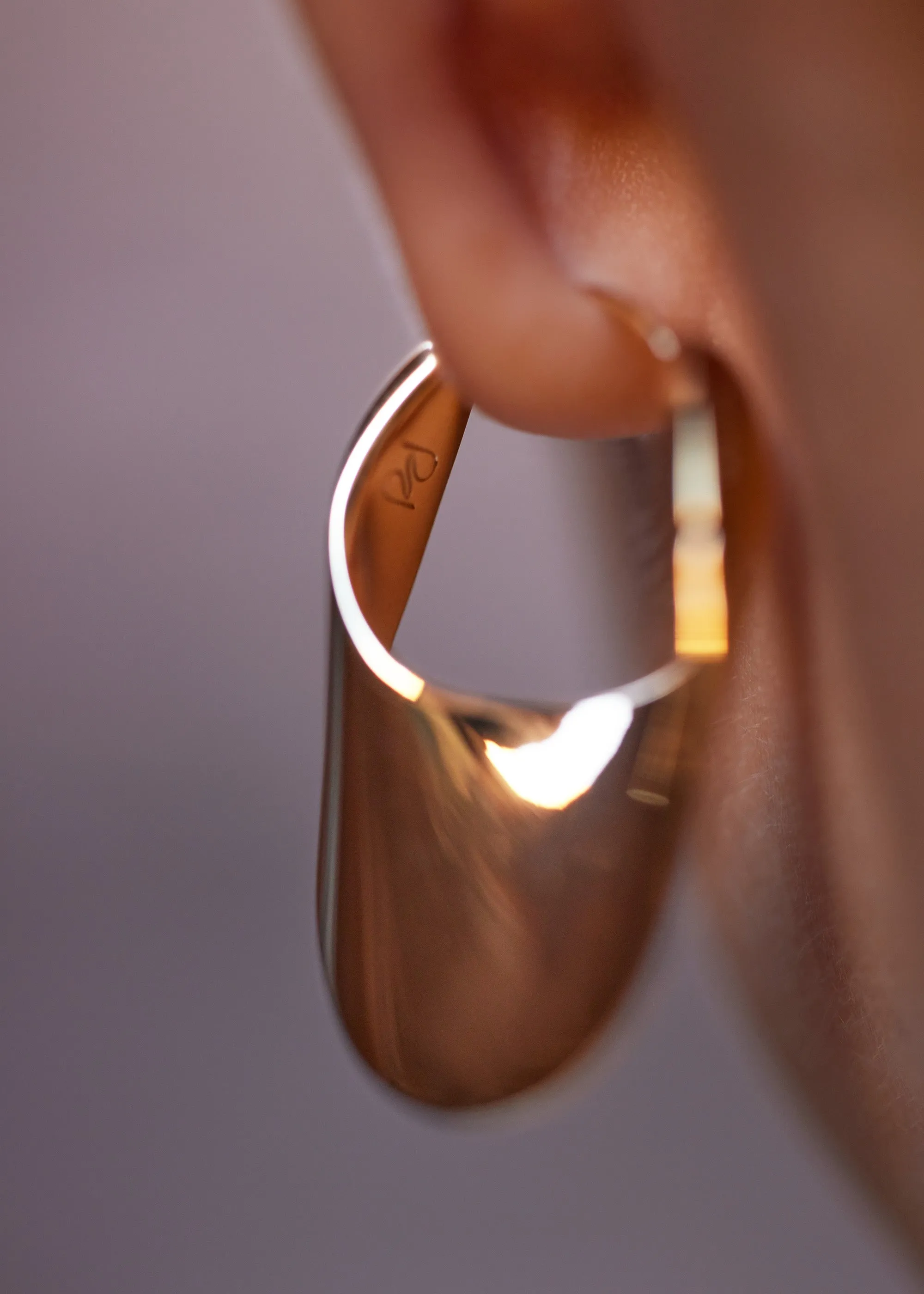 ole Slim Hoop Earrings - 24 carat gold gilded