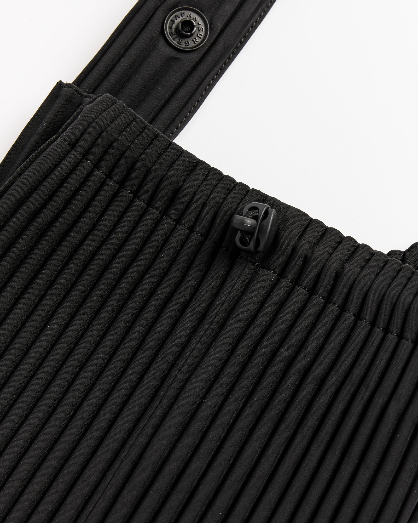 Pocket 1 Bag in Black